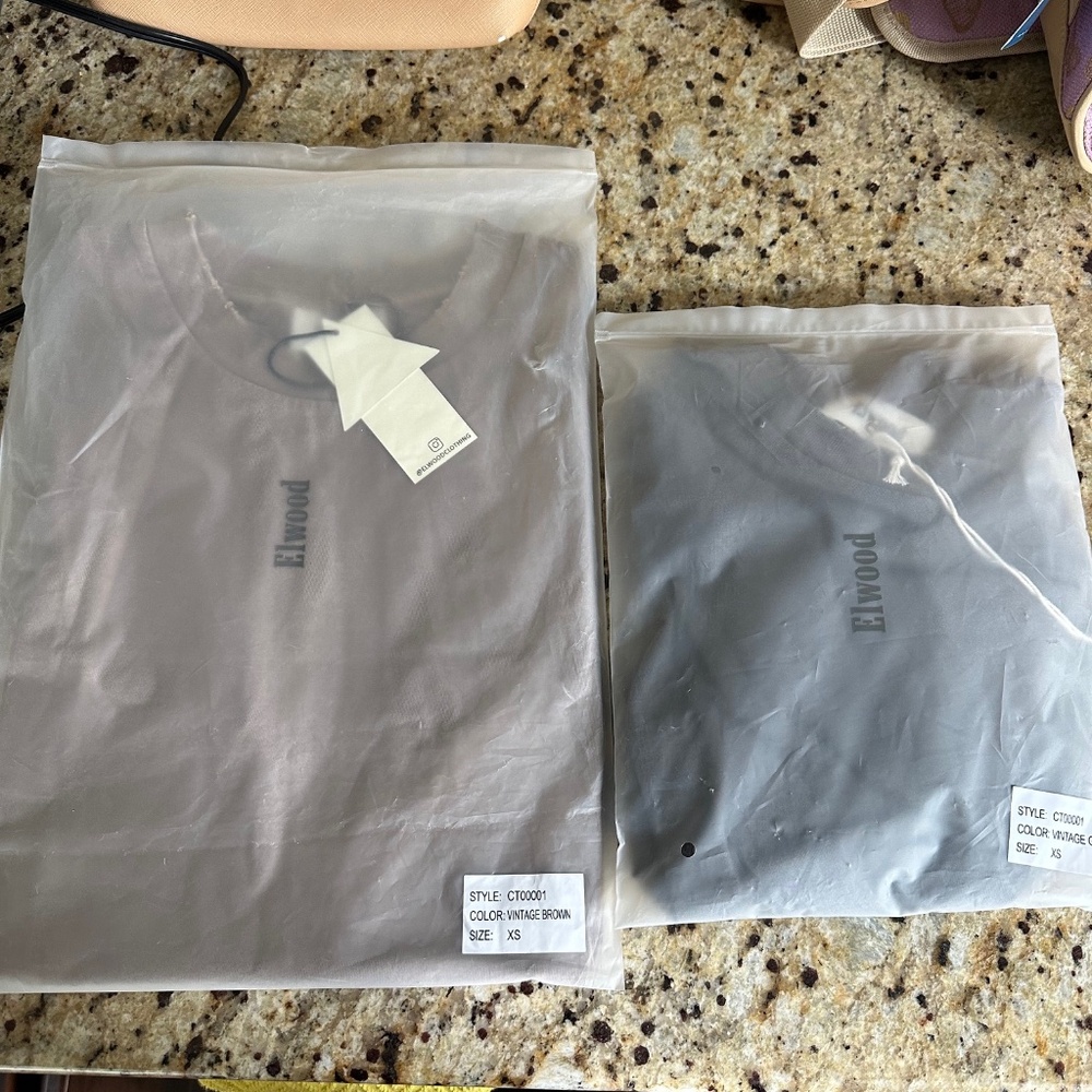 Elwood (XS) Vintage Shirts